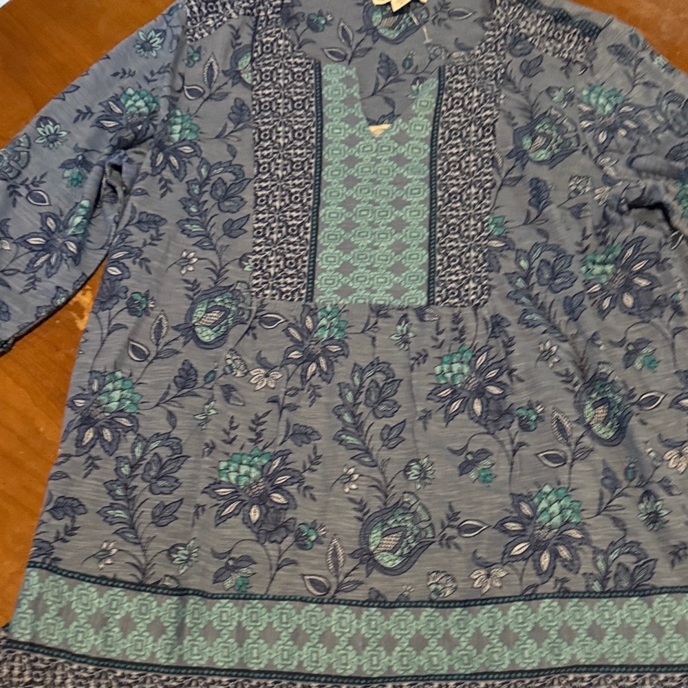 Coldwater Creek Blue and Green Floral Top - Picture 11 of 16